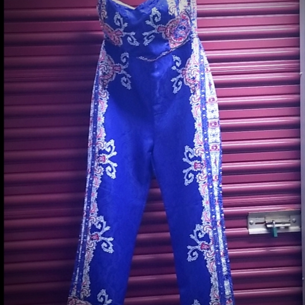 Jumpsuit - Picture 3 of 3